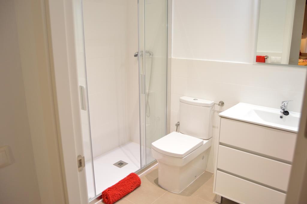 Tarragona Suites Mediona ภายนอก รูปภาพ