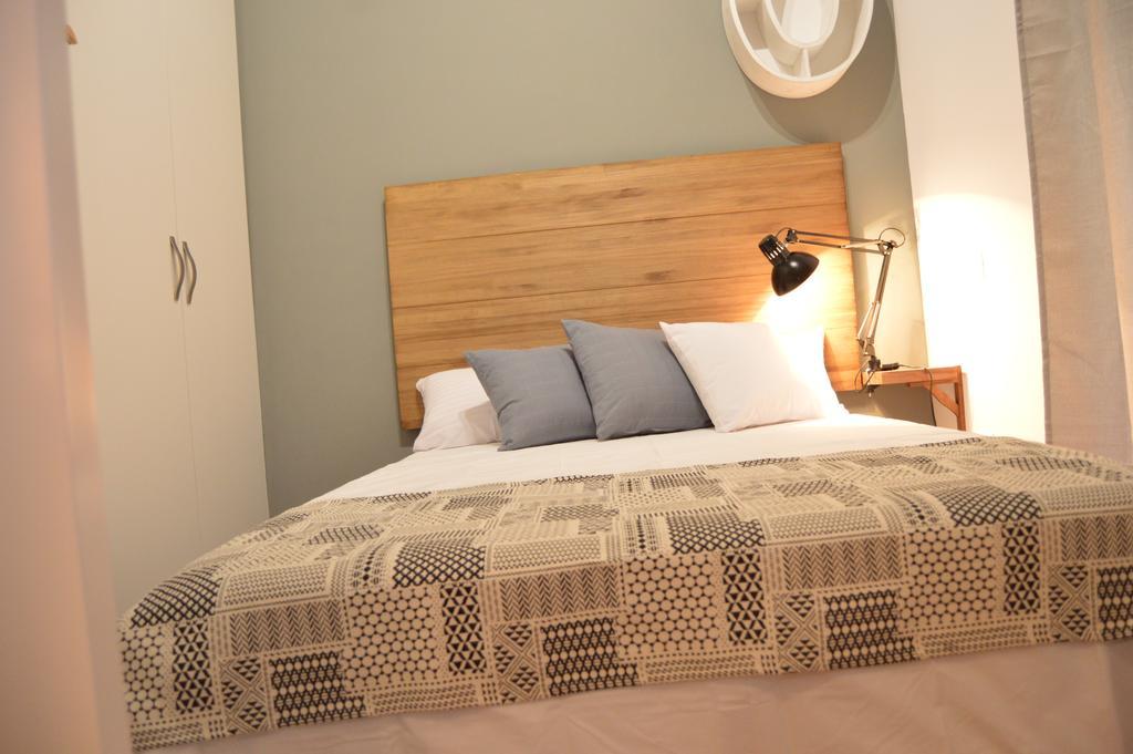 Tarragona Suites Mediona ภายนอก รูปภาพ
